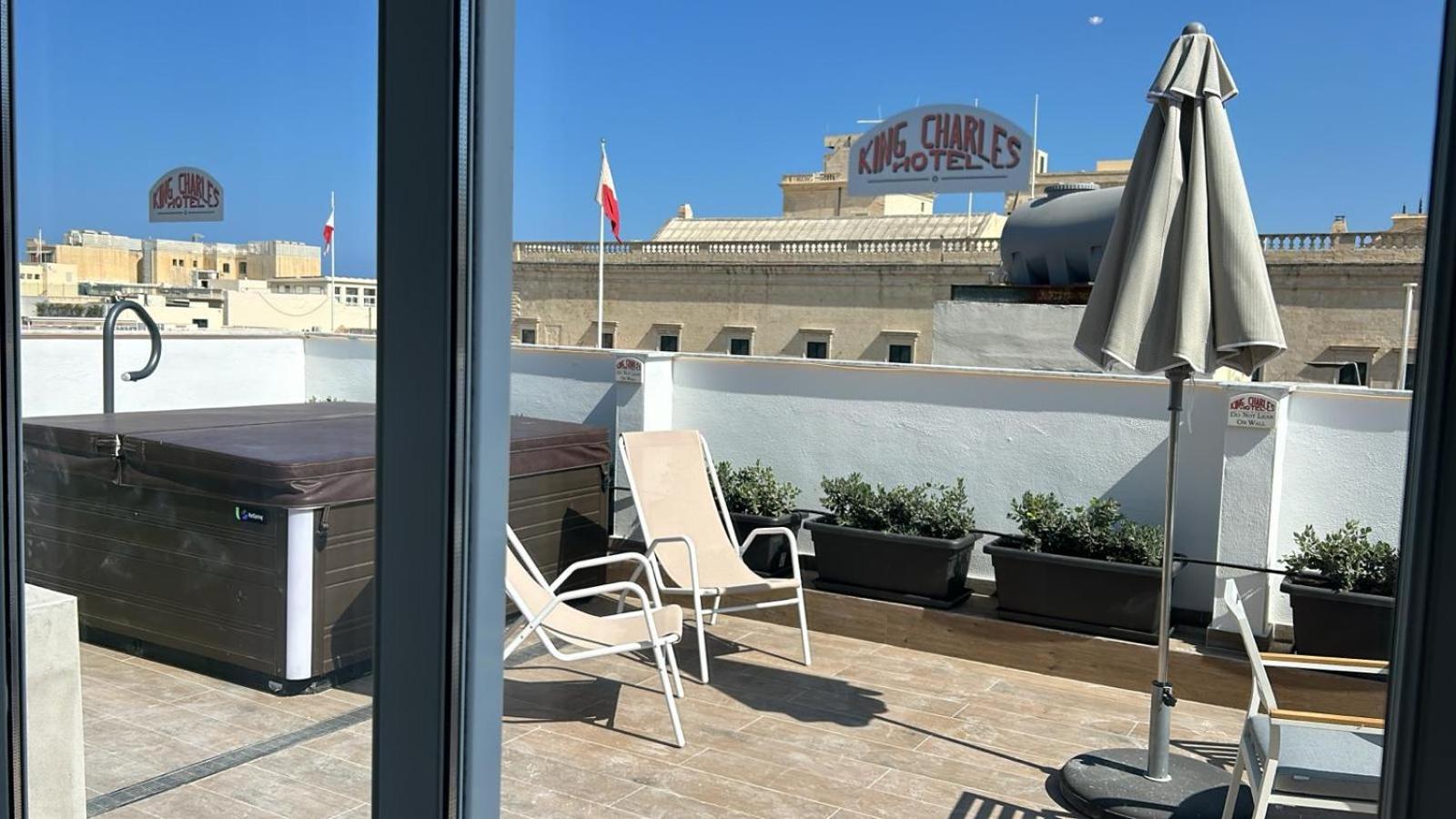 King Charles Hotel Βαλέτα Εξωτερικό φωτογραφία