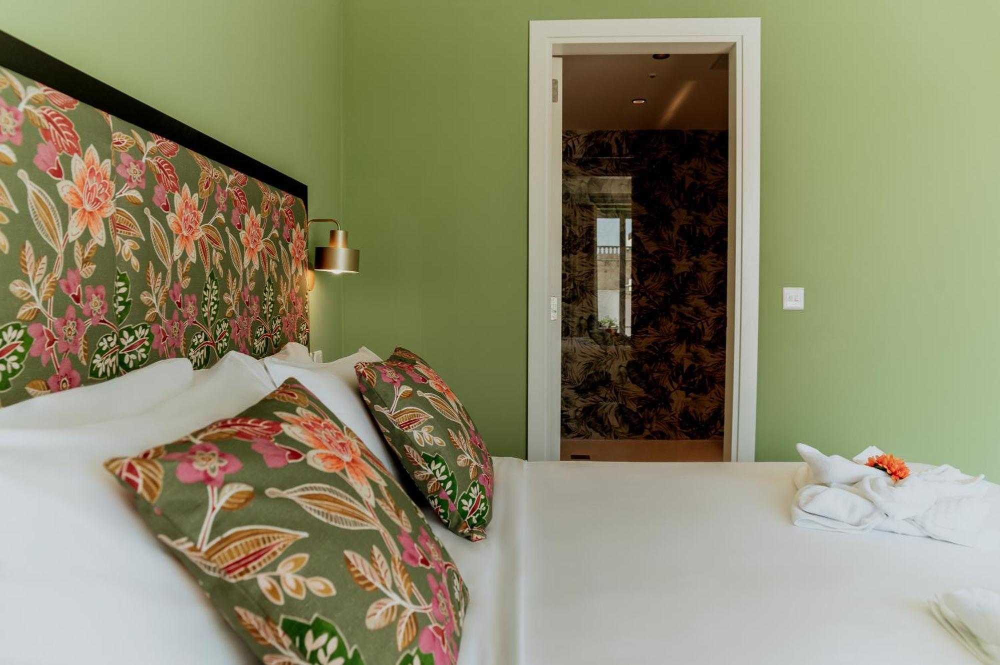 King Charles Hotel Βαλέτα Εξωτερικό φωτογραφία